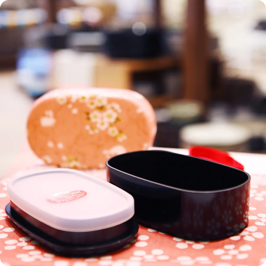 Bento Usagi & Sakura Rose 570ML - Image 3