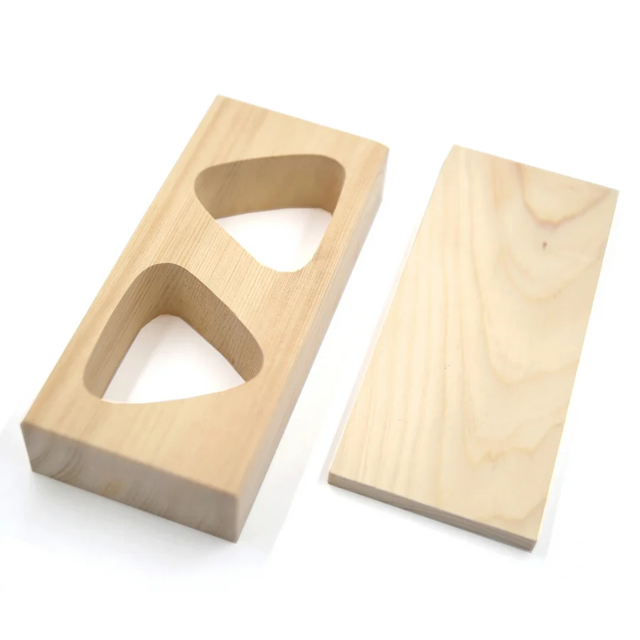 Moule Onigiri Miko - Bois de Hinoki - Image 3