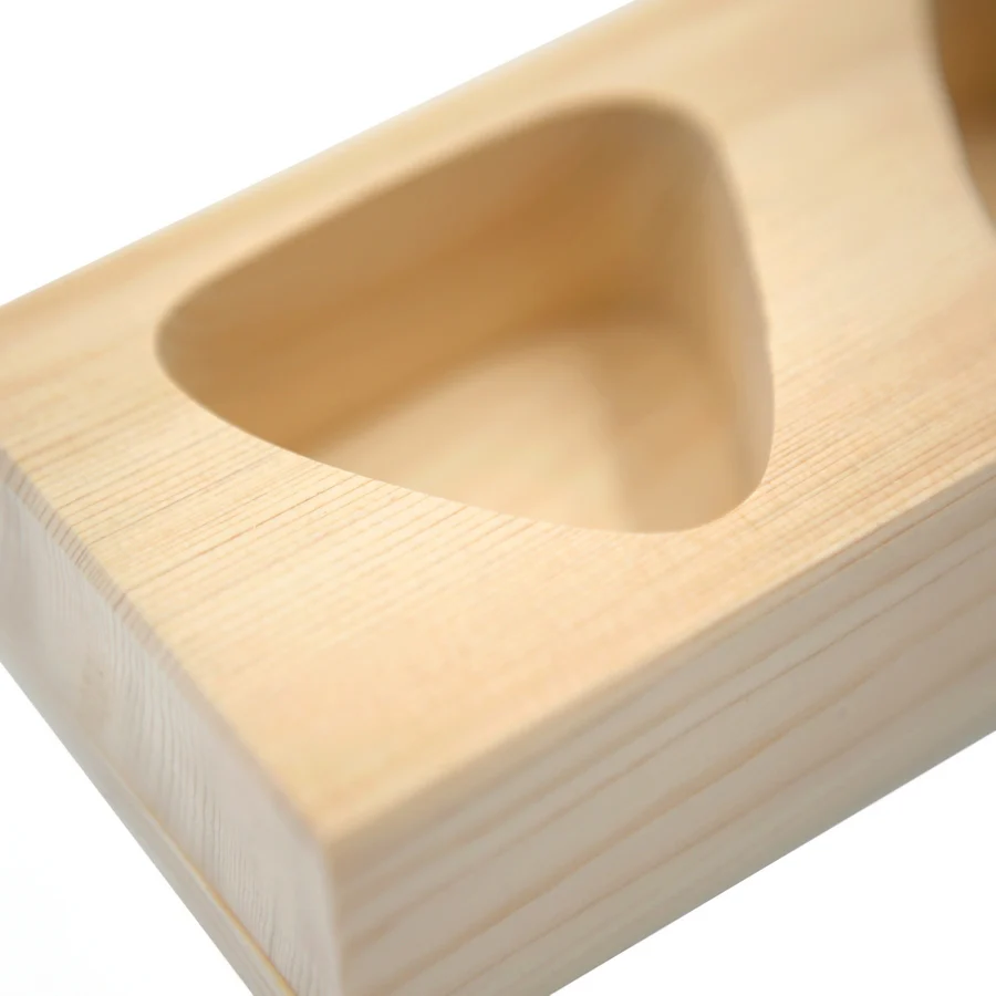 Moule Onigiri Miko - Bois de Hinoki - Image 4